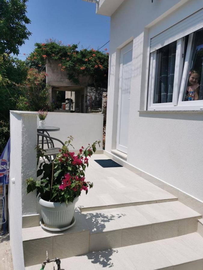 Apartments Lily Neum Exterior foto